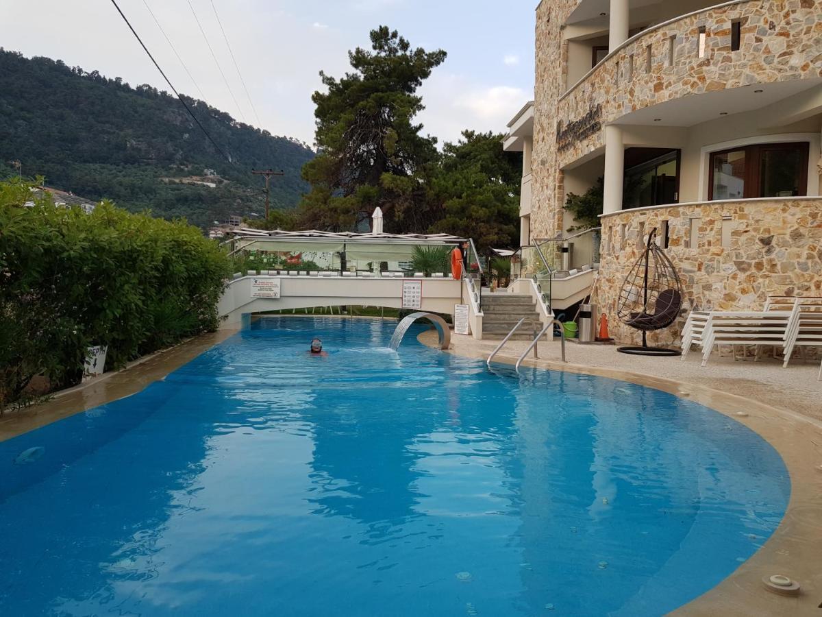 Hatzoudis Luxury Suites Khrysi Ammoudia Eksteriør bilde