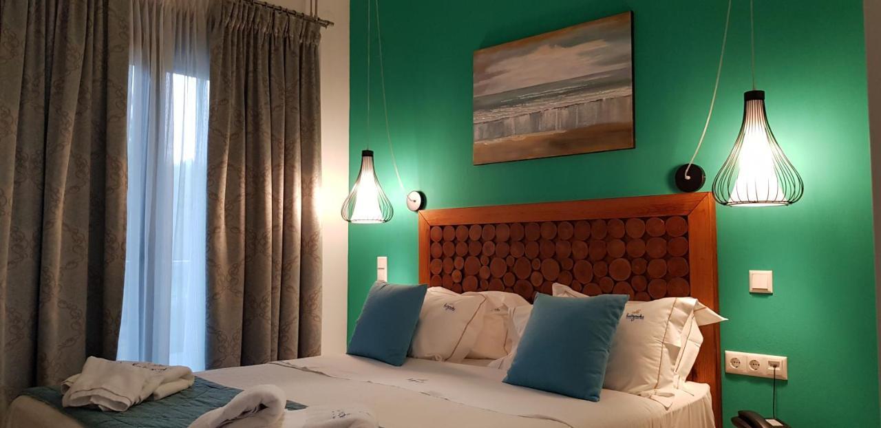 Hatzoudis Luxury Suites Khrysi Ammoudia Eksteriør bilde