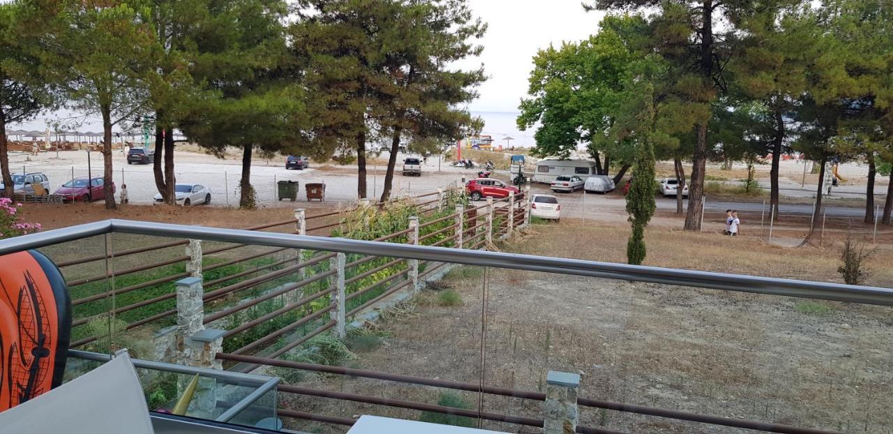Hatzoudis Luxury Suites Khrysi Ammoudia Eksteriør bilde