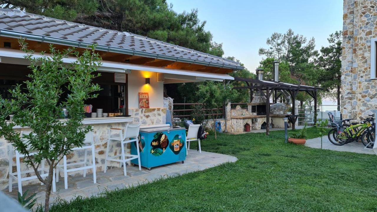 Hatzoudis Luxury Suites Khrysi Ammoudia Eksteriør bilde