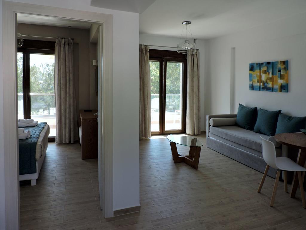 Hatzoudis Luxury Suites Khrysi Ammoudia Eksteriør bilde