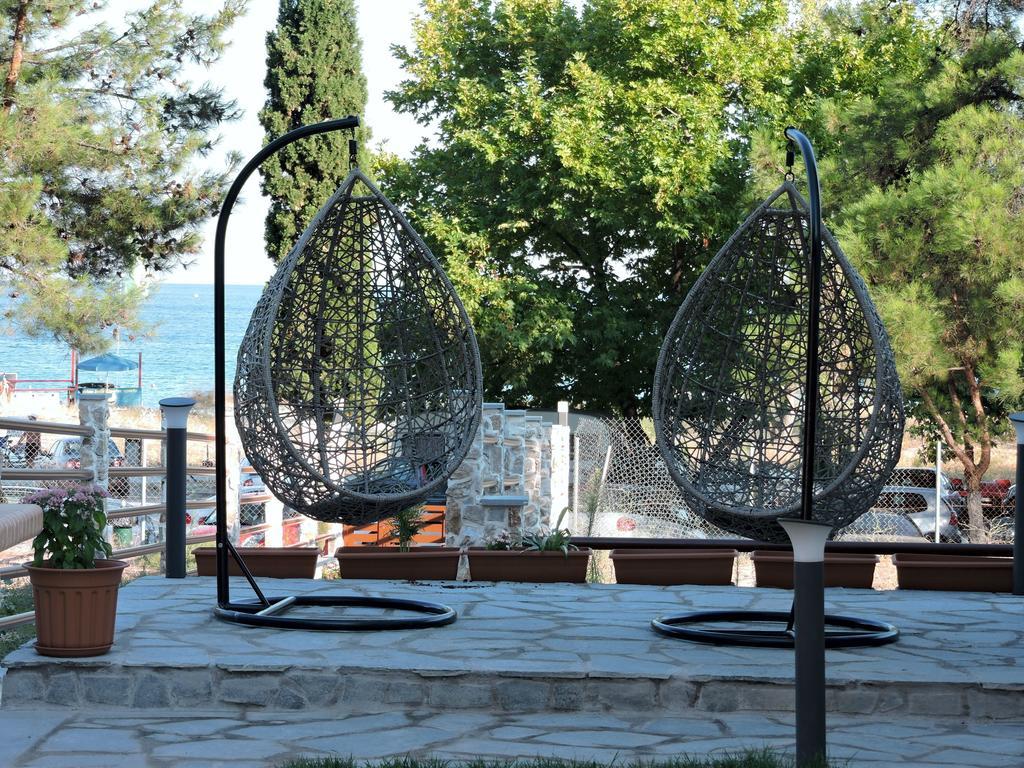 Hatzoudis Luxury Suites Khrysi Ammoudia Eksteriør bilde